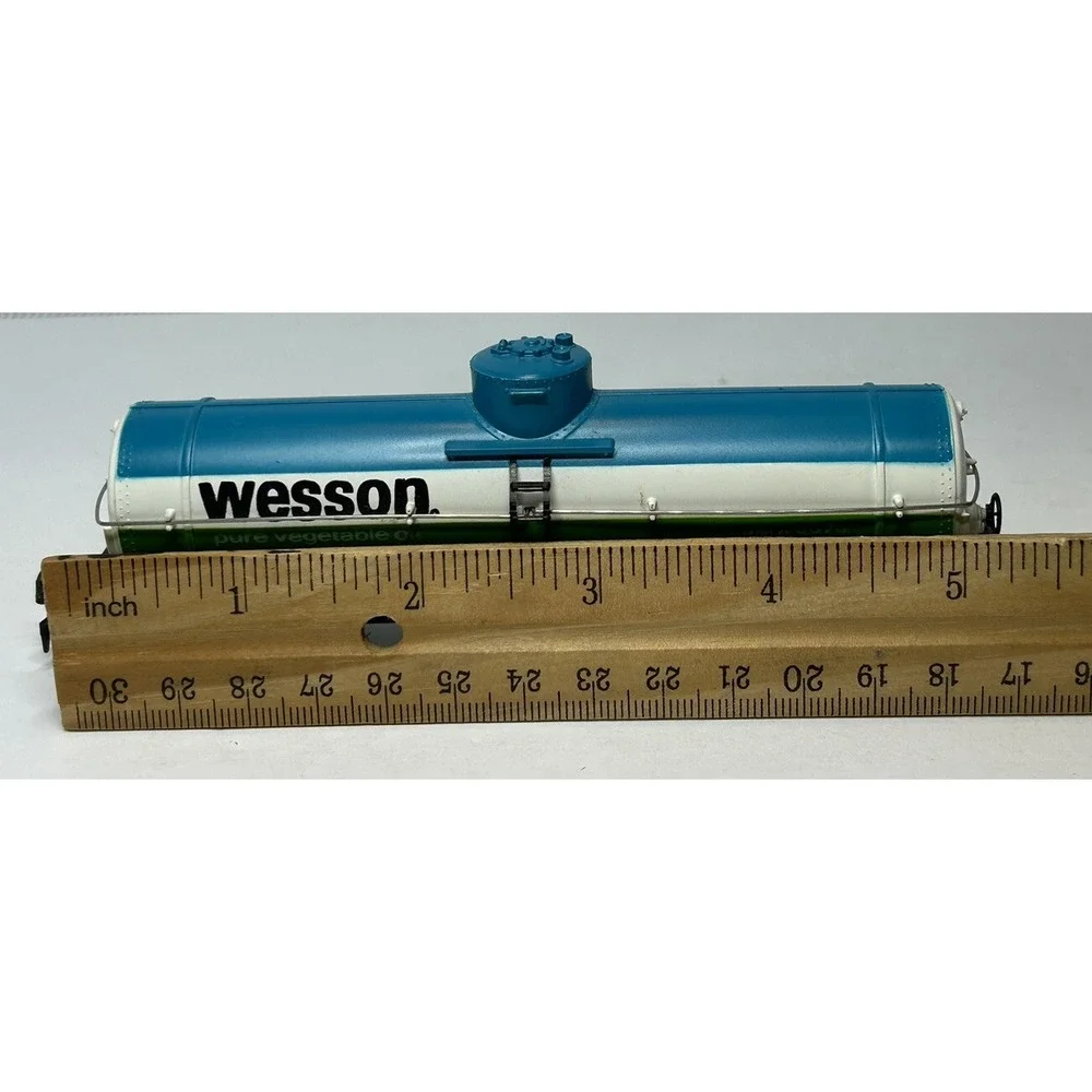 TYCO HO Scale Wesson Pure Vegetable Oil Tank Car GA 9876‎ Blue Green With Box